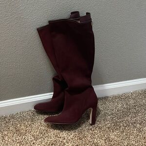 Stuart Weizmann suede burgundy boots